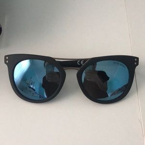 Henri Bendel black reflective sunglasses